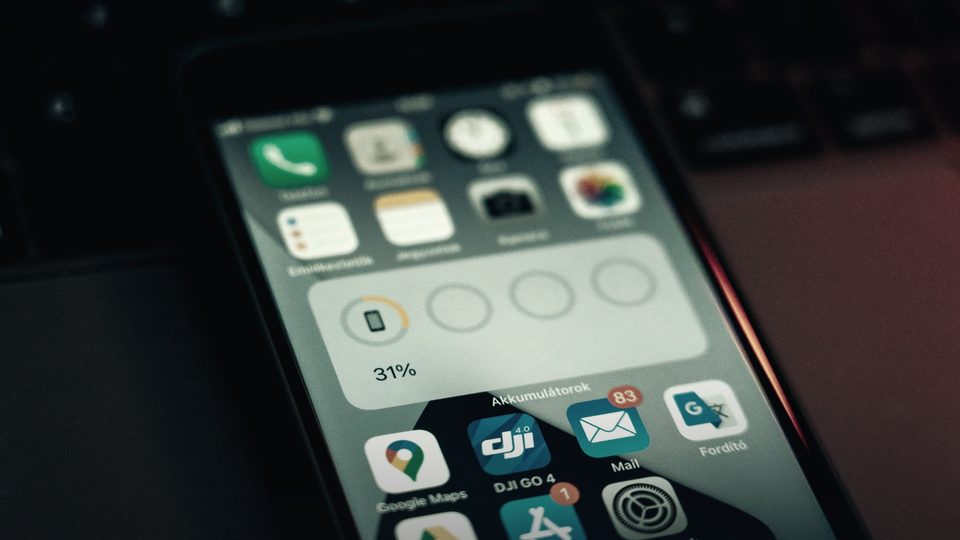 Установите приложение из App Store
