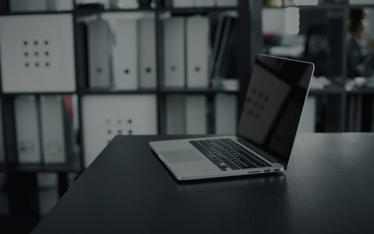 VPN для Mac — приложение на экране устройства